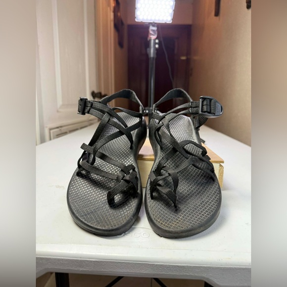 Chaco Size 8 Sandals Black Women's Hiking Outdoor Sport Shoes Sandals - Picture 11 of 12